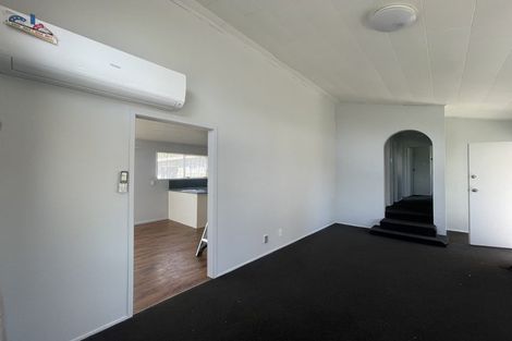 Photo of property in 294 Mahia Road, Weymouth, Auckland, 2103