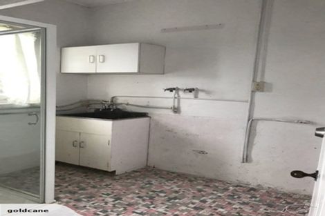 Photo of property in 28 Chamberlain Road, Karori, Wellington, 6012