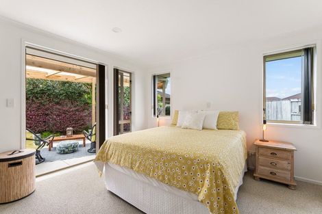 Photo of property in 3 Stenning Place, Papamoa Beach, Papamoa, 3118