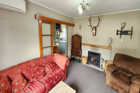 Photo of property in 30 Elizabeth Place, Ferndale, New Plymouth, 4310