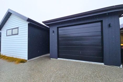 Photo of property in 5 Waterfowl Road, Jacks Point, 9371