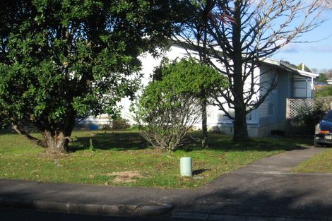 Photo of property in 71 Angelo Avenue, Howick, Auckland, 2014