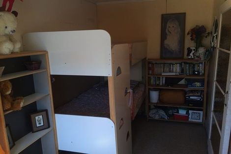 Photo of property in 38 Armstrong Avenue, Carterton, 5713