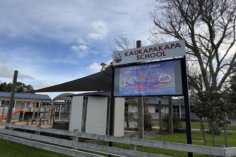 Photo of property in 25 Awatiro Drive, Kaukapakapa, 0871