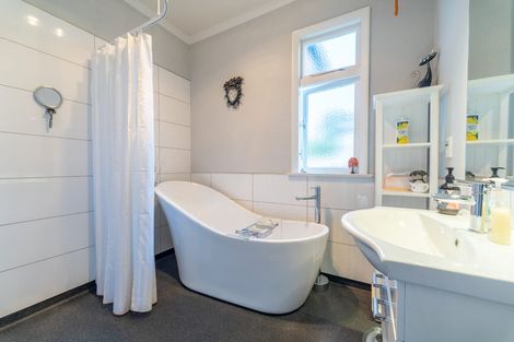 Photo of property in 60 Manse Road, Pleasant Point, 7983