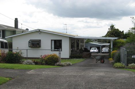Photo of property in 44 Mcintyre Road, Mangere Bridge, Auckland, 2022