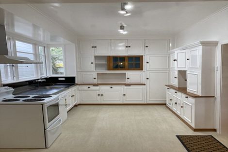 Photo of property in 195 Derwent Street, Island Bay, Wellington, 6023