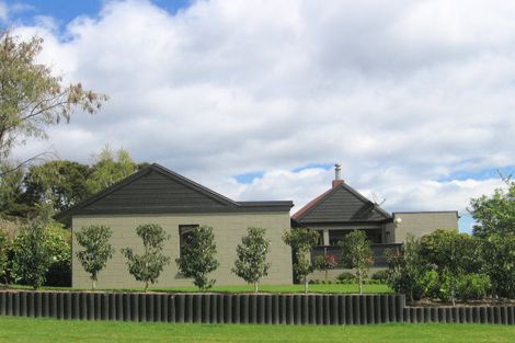 Photo of property in 17 Korimako Road, Waipahihi, Taupo, 3330