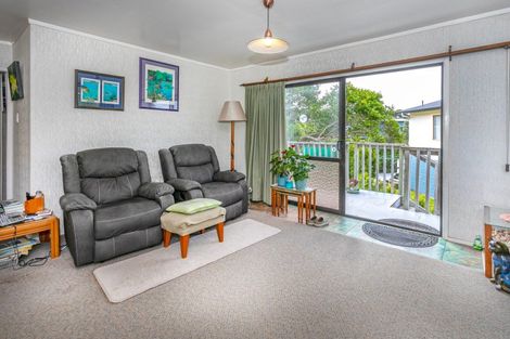 Photo of property in 6a Wigmore Crescent, Hahei, Whitianga, 3591