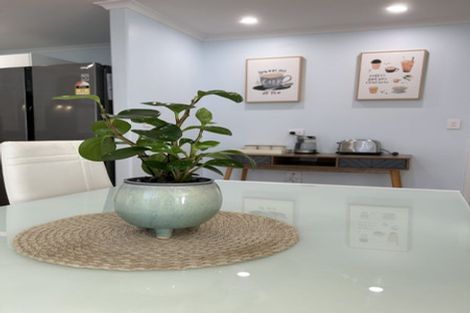 Photo of property in 30 Noumea Drive, Rangatira Park, Taupo, 3330