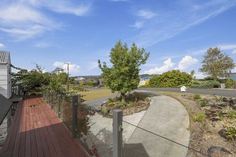 Photo of property in 4 Gould Street, Russell, 0202