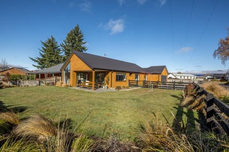 Photo of property in 1 Dumblane Way, Hanmer Springs, 7334