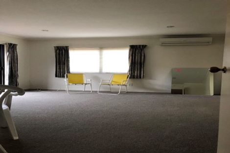 Photo of property in 2/413 Gloucester Street, Taradale, Napier, 4112