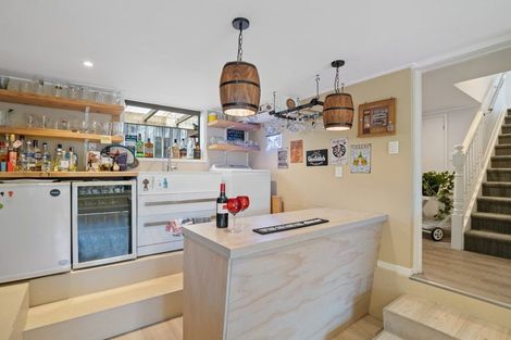 Photo of property in 16 Okura River Road, Okura, Albany, 0792