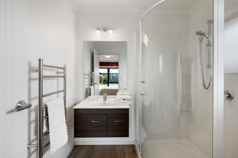 Photo of property in 46 Norfolk Drive, Cambridge, 3434