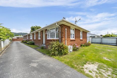 Photo of property in 2 Joseph Grove, Elderslea, Upper Hutt, 5018