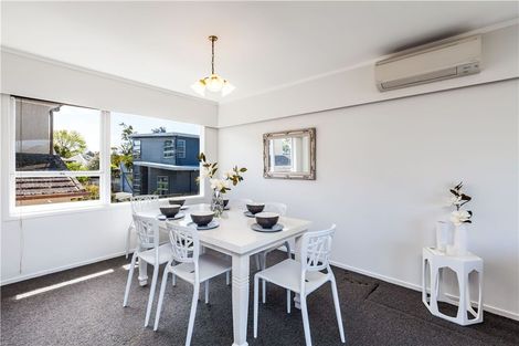 Photo of property in 59 Gordon Avenue, Forrest Hill, Auckland, 0620