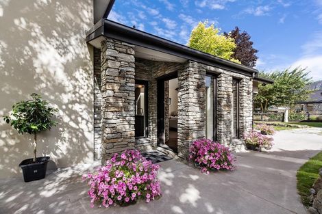 Photo of property in 94 Centennial Avenue, Arrowtown, 9302