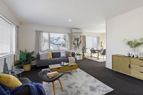 Photo of property in 25 Mably Court, Stanmore Bay, Whangaparaoa, 0932