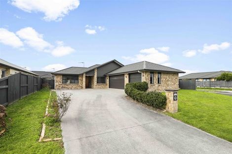 Photo of property in 20 Hector Drive, Rototuna North, Hamilton, 3210