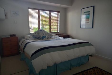 Photo of property in 184c Seaview Road, Westown, New Plymouth, 4310