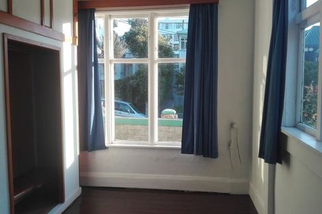 Photo of property in 71 Majoribanks Street, Mount Victoria, Wellington, 6011