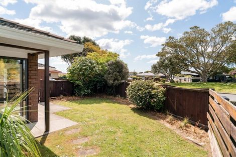 Photo of property in 4b Ngarimu Place, Mount Maunganui, 3116