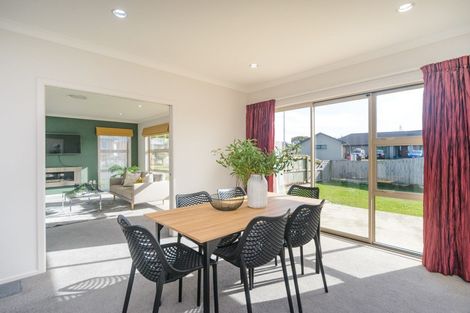 Photo of property in 26 Stonebridge Heights, Feilding, 4702