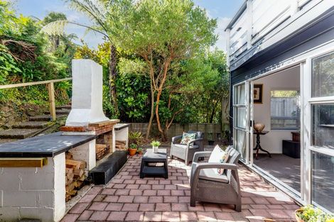 Photo of property in 19 City View Grove, Harbour View, Lower Hutt, 5010