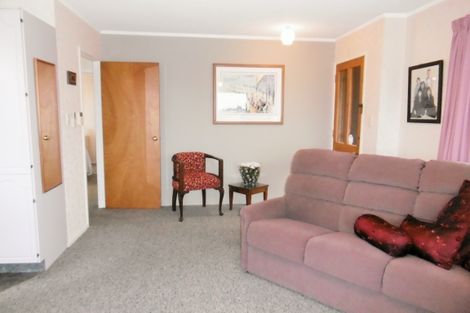 Photo of property in 1/55 Colwill Road, Massey, Auckland, 0614