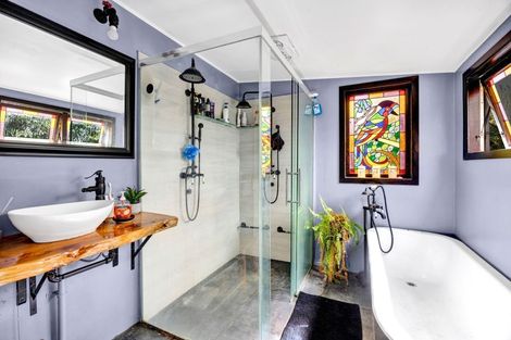 Photo of property in 150 Wirihana Road, Hawera, 4674