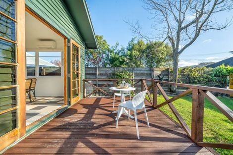 Photo of property in 53 Palmer Crescent, Silverstream, Upper Hutt, 5019