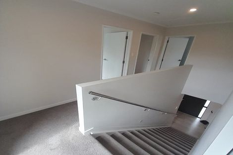 Photo of property in 1a Coletta Lane, Te Atatu South, Auckland, 0610