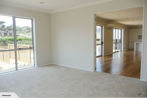 Photo of property in 18 Mural Place, Greenhithe, Auckland, 0632