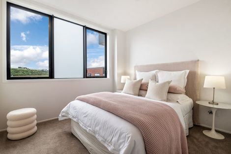 Photo of property in 9/18 Karengo Street, Long Bay, Auckland, 0630