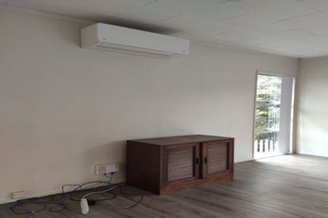 Photo of property in 96 Mountbatten Avenue, Hillcrest, Auckland, 0627