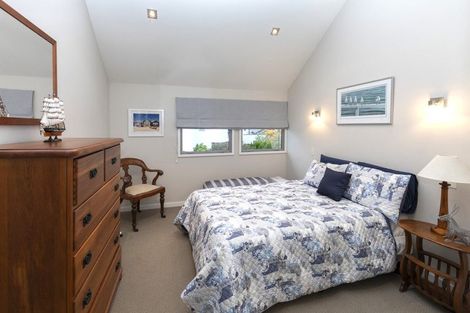 Photo of property in 11 Bluestone Drive, Parklands, Christchurch, 8083