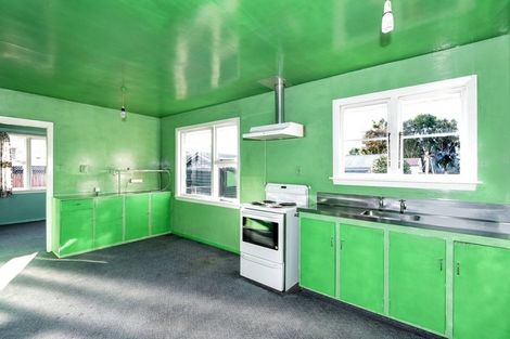 Photo of property in 30 Reynolds Avenue, Bishopdale, Christchurch, 8053