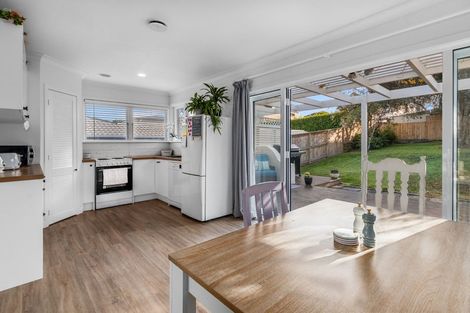Photo of property in 21a Crescent Road, Otumoetai, Tauranga, 3110
