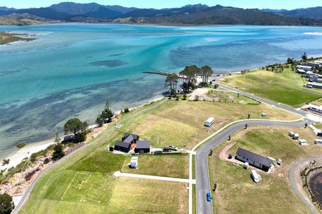 Photo of property in 26 Taniwha Place, Matarangi, 3592