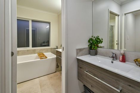 Photo of property in 64 Harriet Johnston Drive, Pokeno, 2402