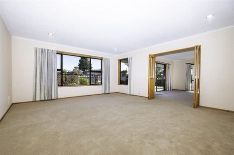 Photo of property in 10 Corfe Street, Ilam, Christchurch, 8041