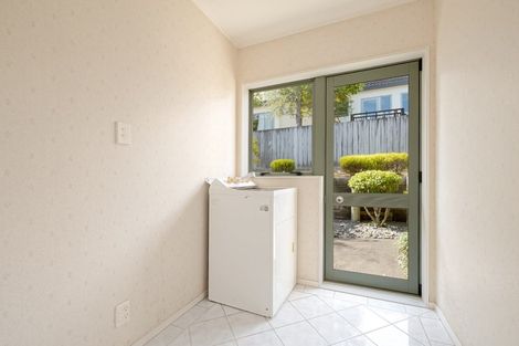 Photo of property in 2/2 Hobie Court, West Harbour, Auckland, 0618