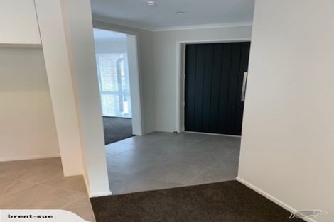 Photo of property in 23 Pakanga Grove, Pyes Pa, Tauranga, 3112