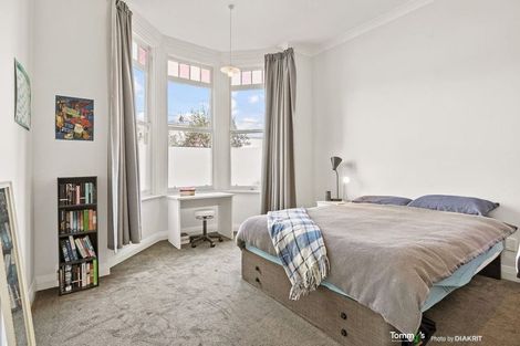 Photo of property in 23 Elizabeth Street, Mount Victoria, Wellington, 6011