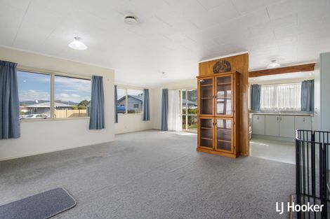 Photo of property in 12 Carrick Robertson Place, Waihi, 3610