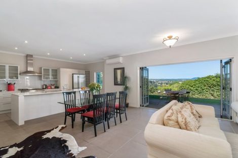 Photo of property in 12 Chateau Crescent, Rangatira Park, Taupo, 3330