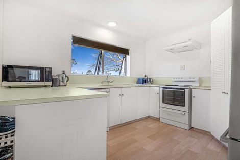 Photo of property in 5 Carlyle Street, Leamington, Cambridge, 3432