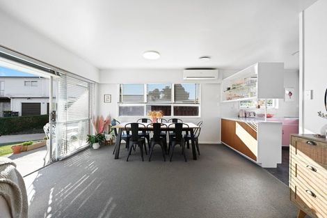 Photo of property in 6a Morrow Avenue, St Andrews, Hamilton, 3200