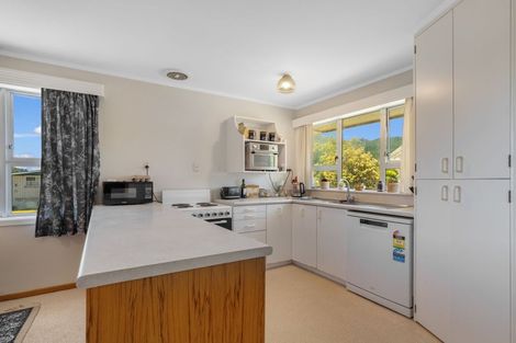 Photo of property in 57 Holyoake Crescent, Kawerau, 3127